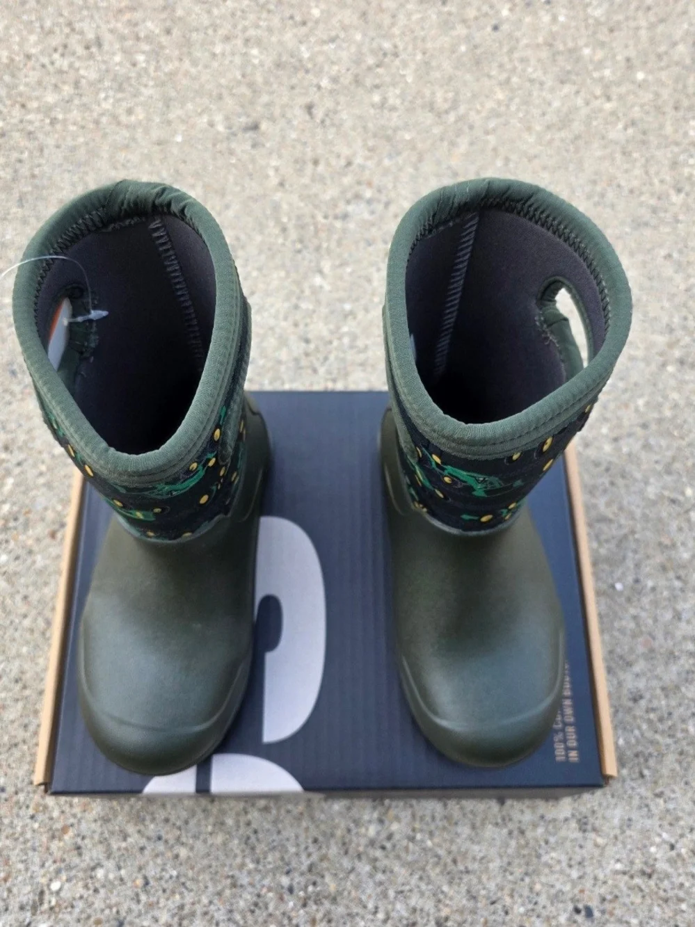 Bogs Green Waterproof Pull-On Boots Big Boys 3